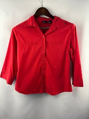 Women’s Mossimo Medium Bright Red Button Up